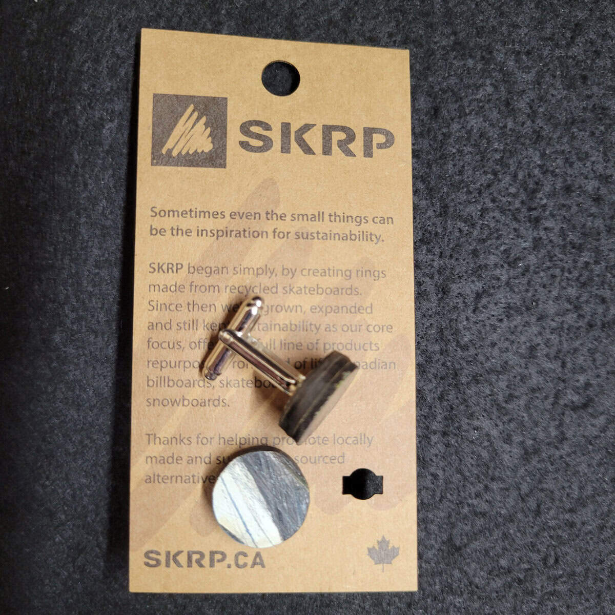 Skateboard Cufflinks - Image 2