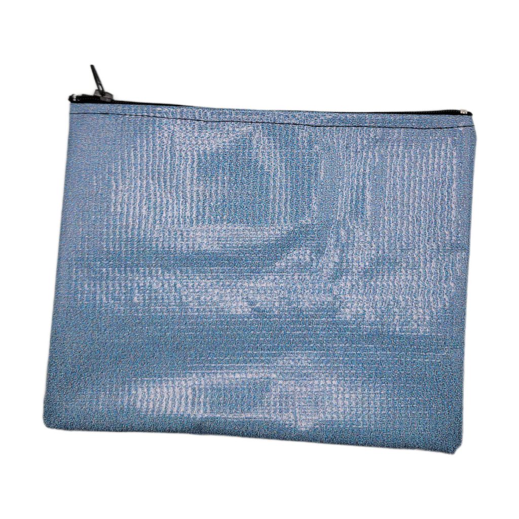Essentials Pouch - M