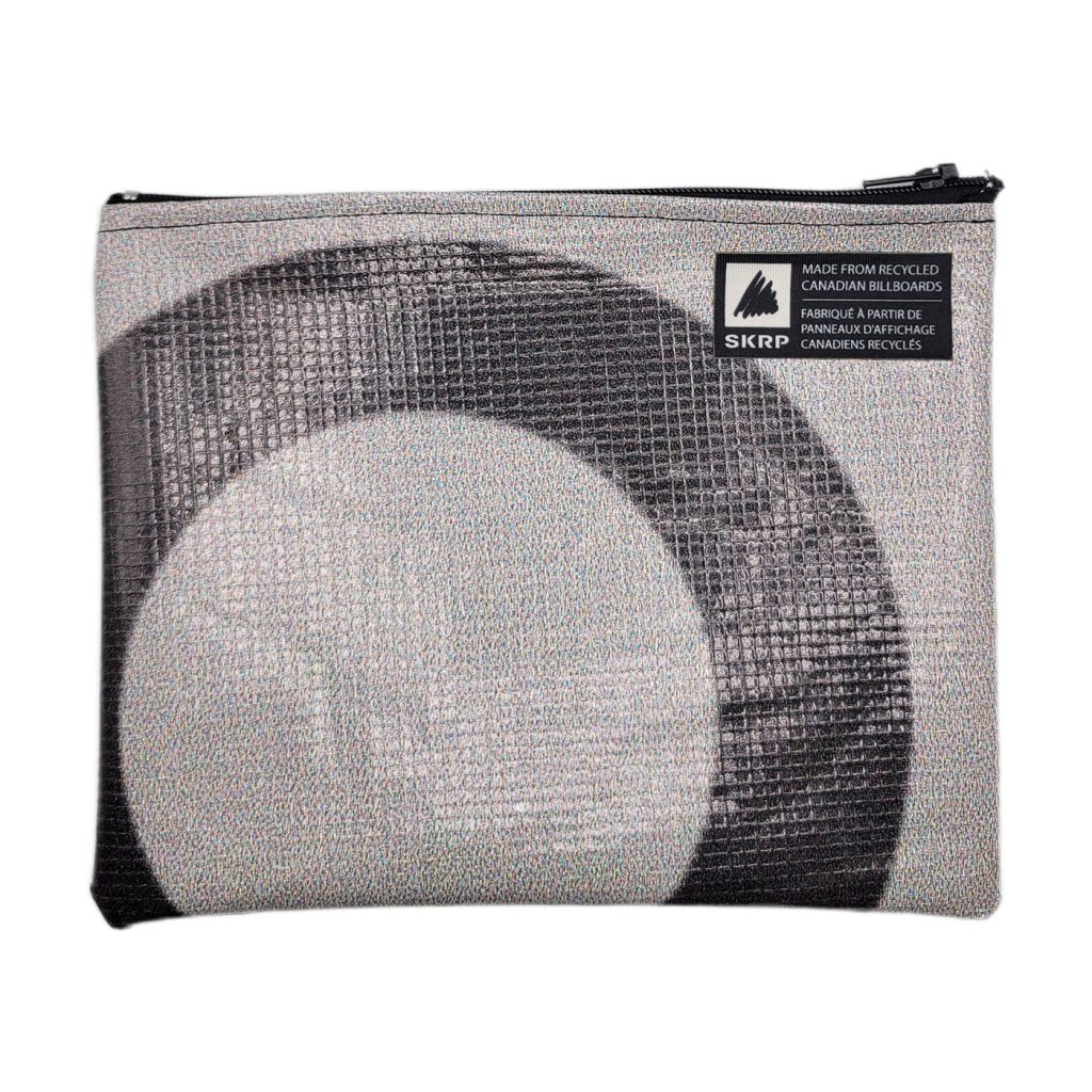 Essentials Pouch - M