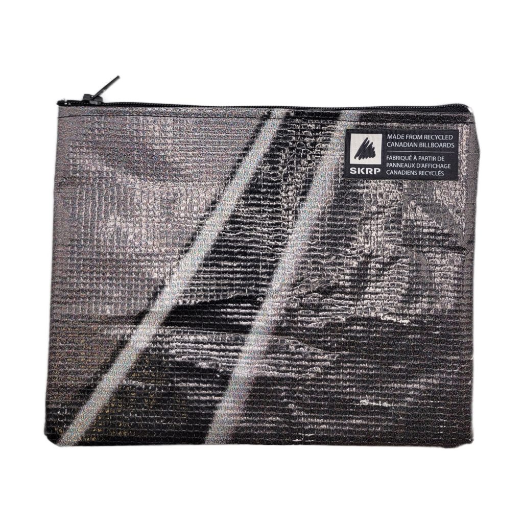 Essentials Pouch - M
